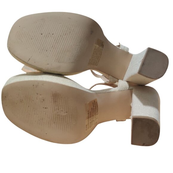 JustFab 8 Platform Block Heel Clear Strap Sandals Gold Glitter Linen Bridal Chic - Picture 5 of 10